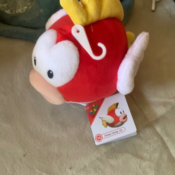 Cheep cheep stuffed animal ! Rare Super Mario Bros character! - Picture 1 of 7